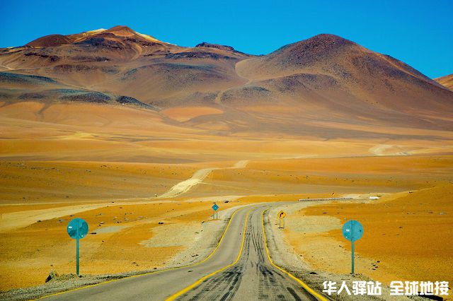 chilean-antiplano-road.jpg